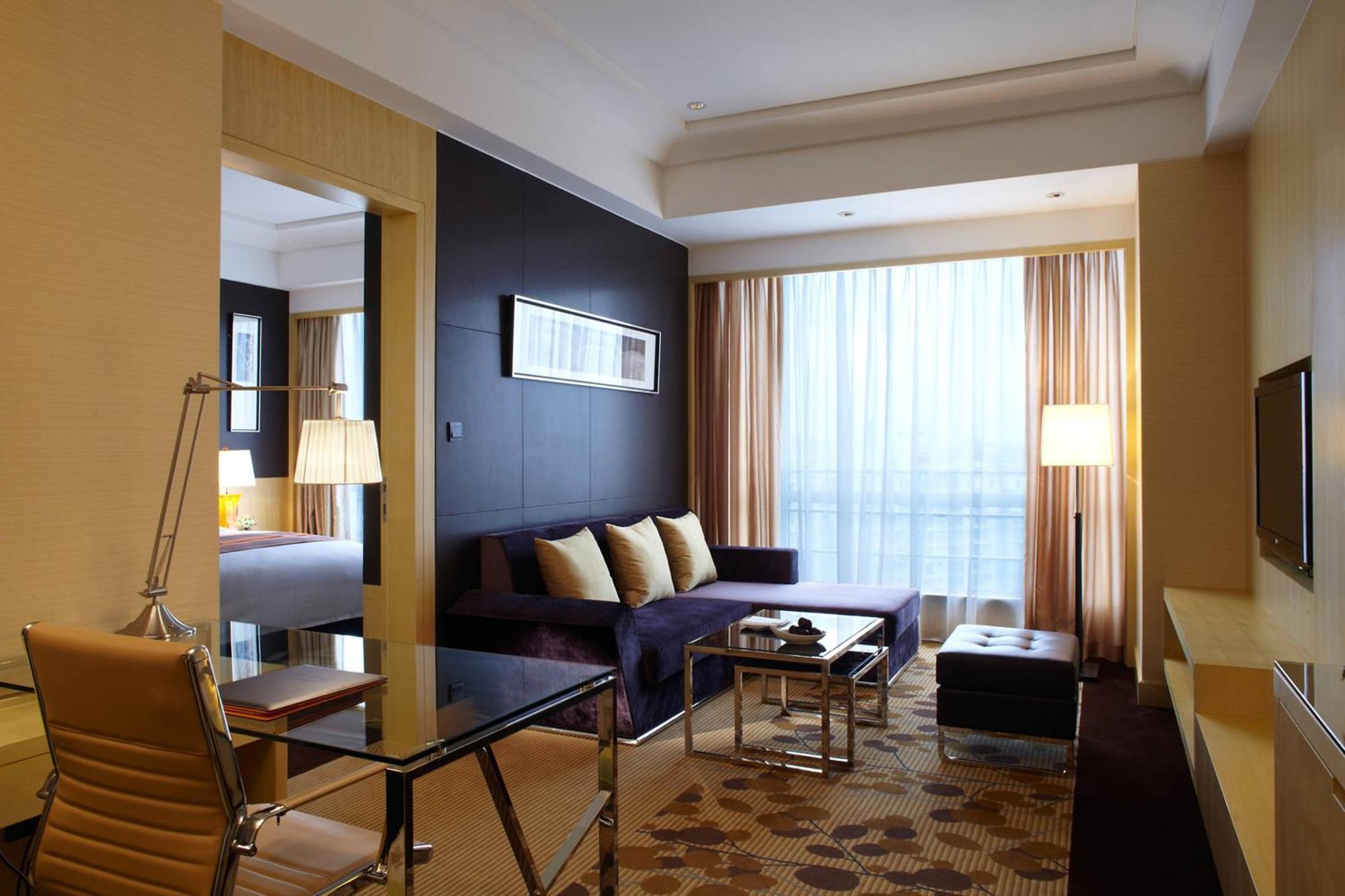 Courtyard By Marriott 4*