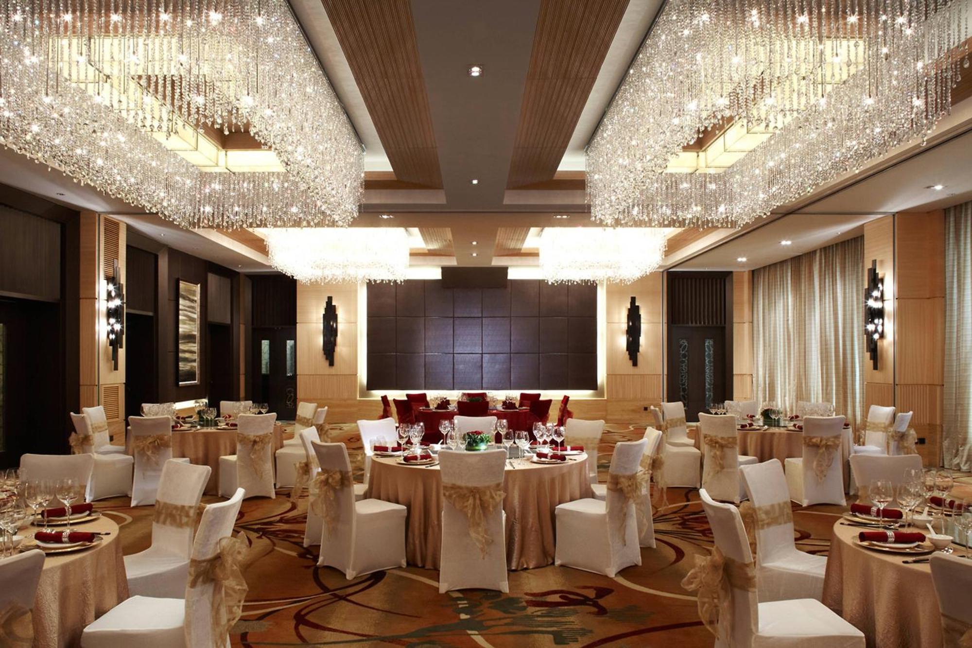 Courtyard By Marriott Shanghai